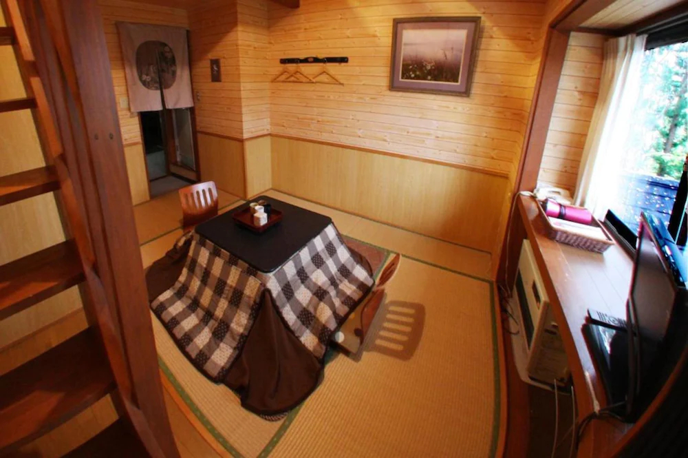 Gableview Forest Inn