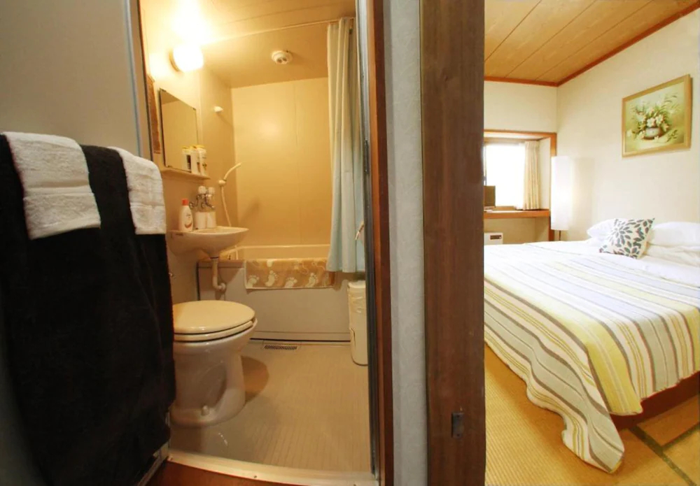 Gableview Forest Inn