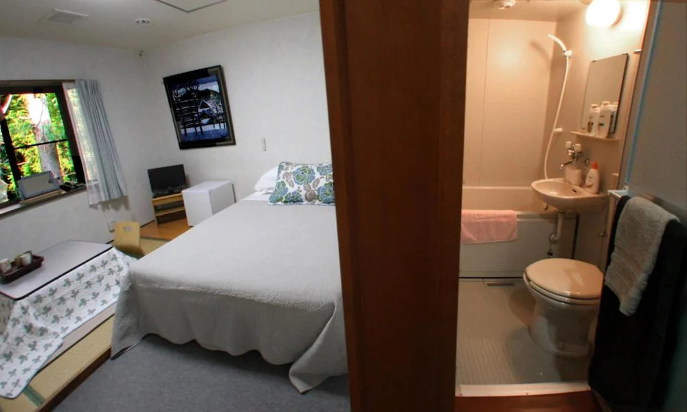 Gableview Forest Inn