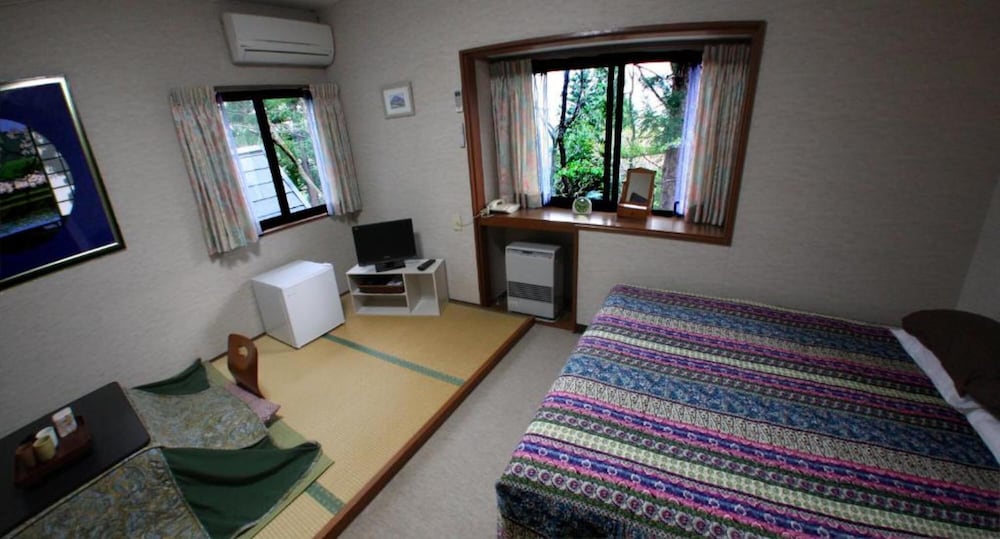 Gableview Forest Inn