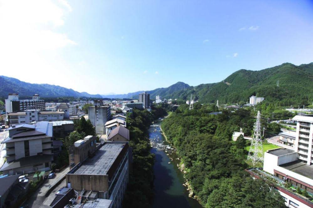 Kinugawa-Onsen Sanraku
