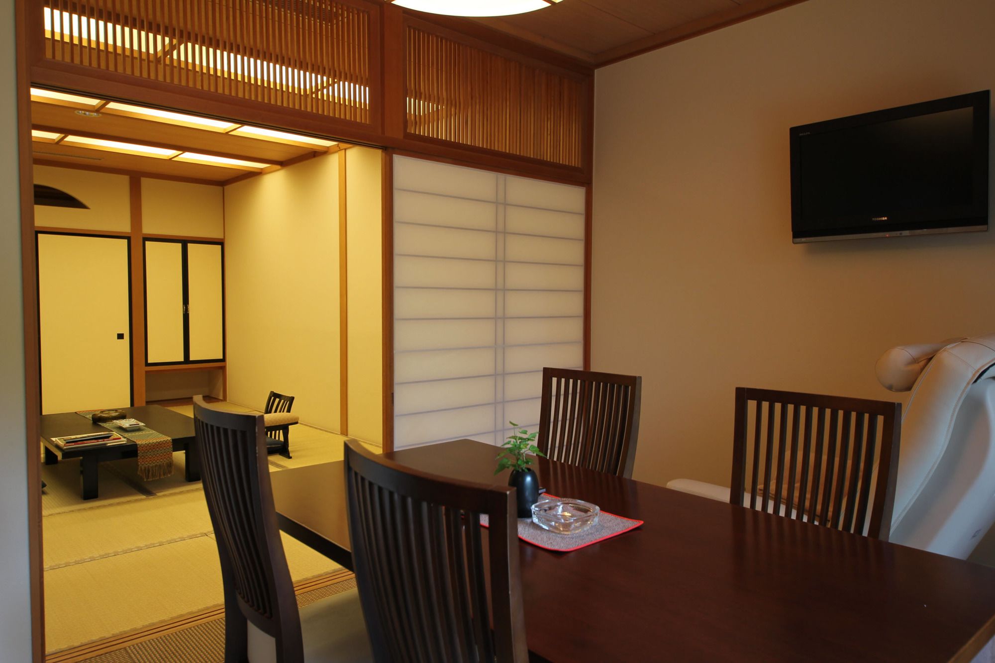 Okunoin Hotel Tokugawa