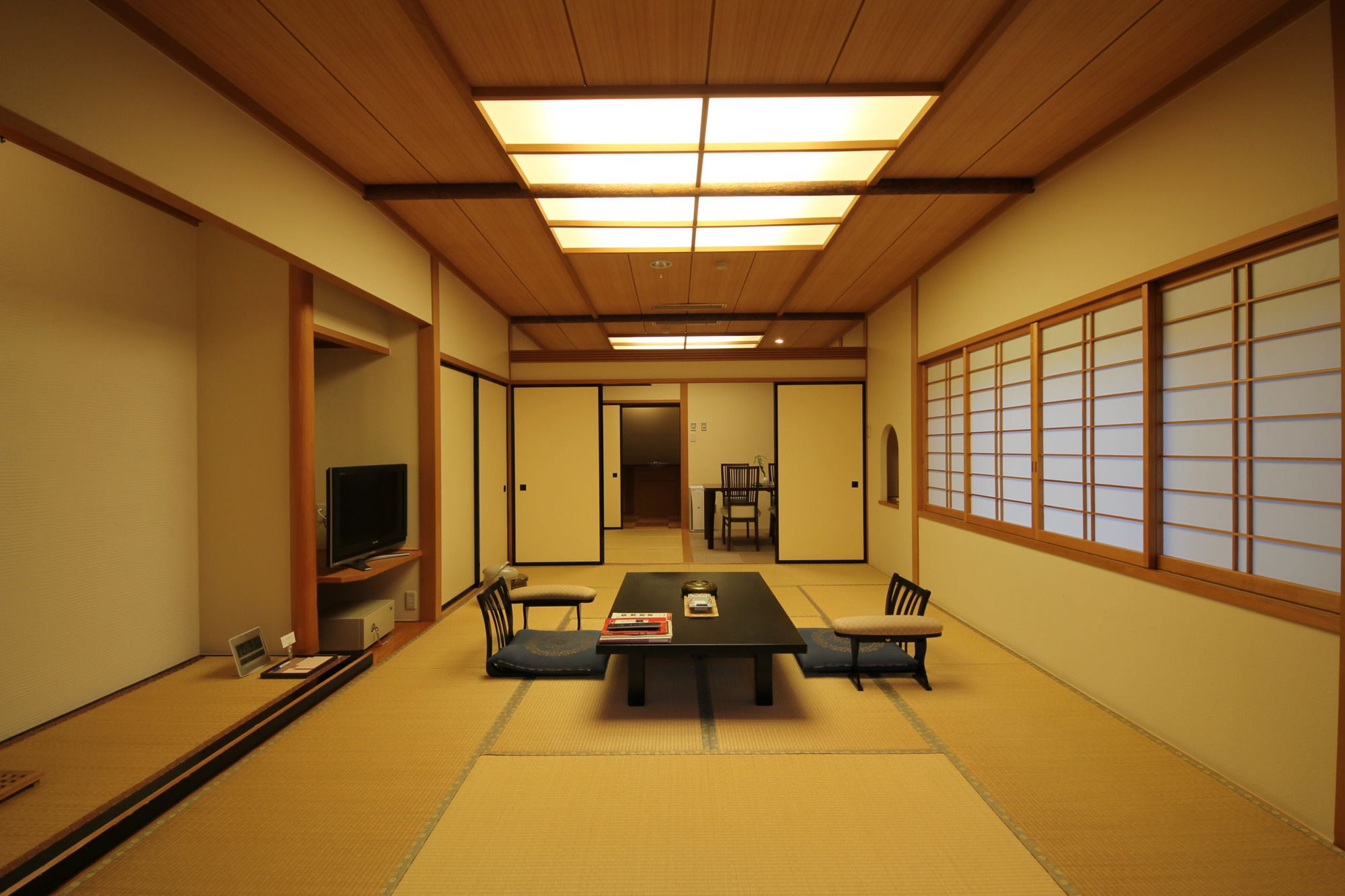 Okunoin Hotel Tokugawa
