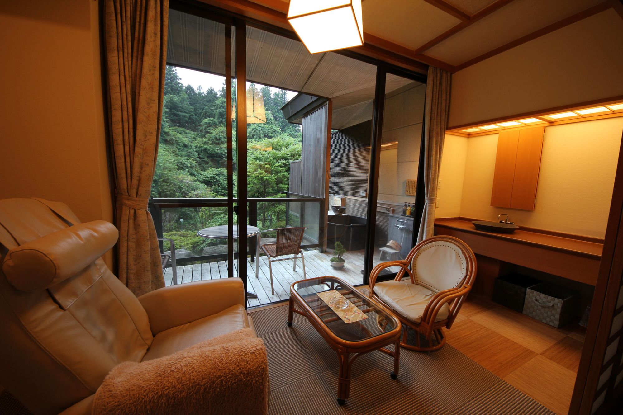Okunoin Hotel Tokugawa