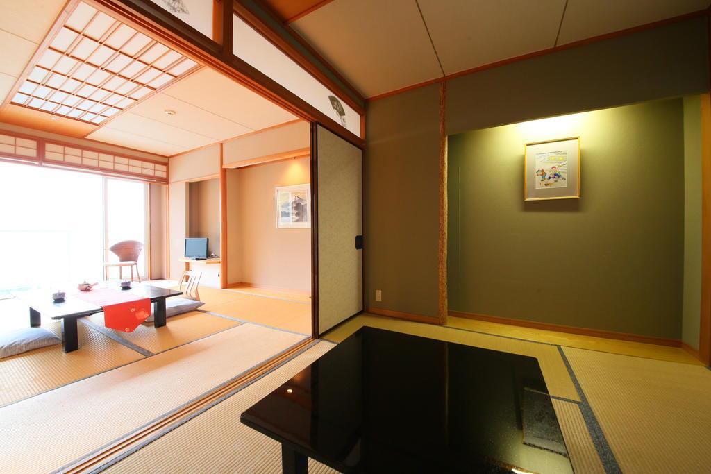 Crystal View Hotel