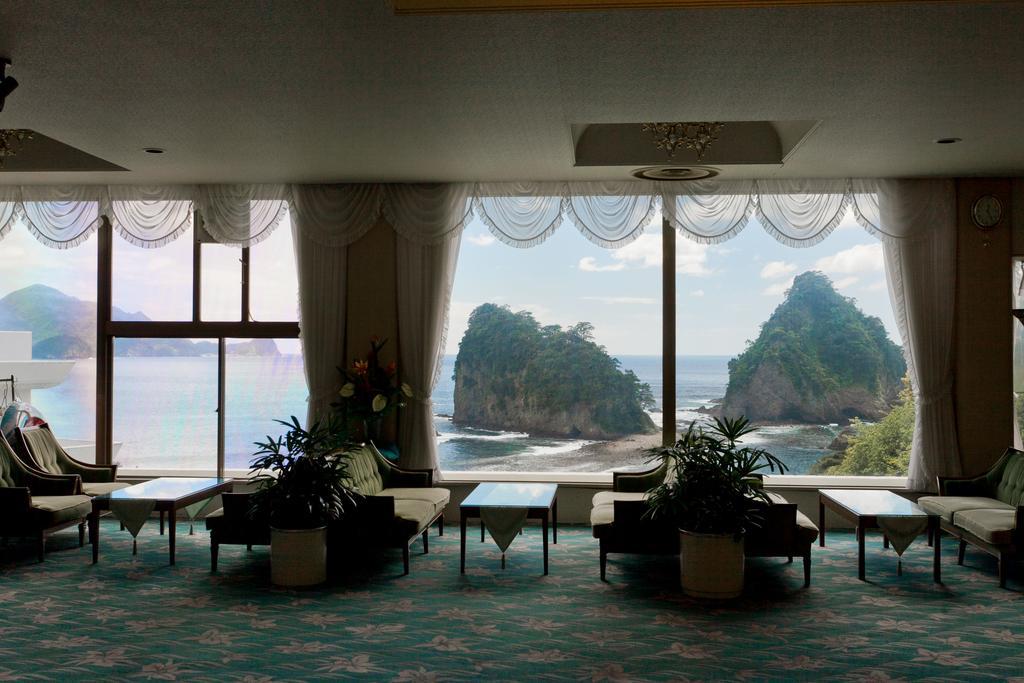 Dogashima Onsen Hotel