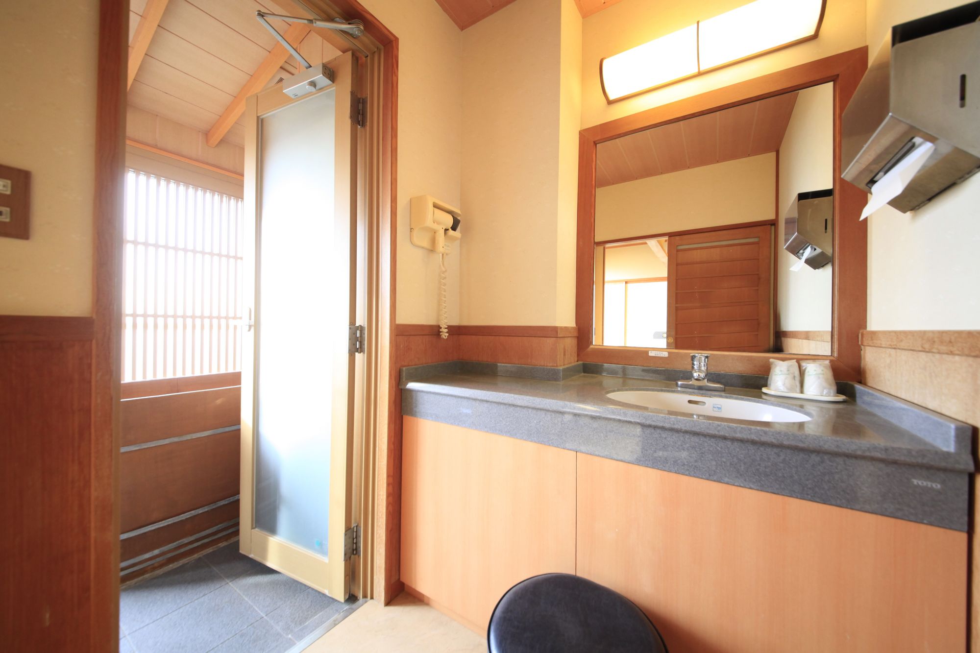 Nishiizu Koyoi Onsen