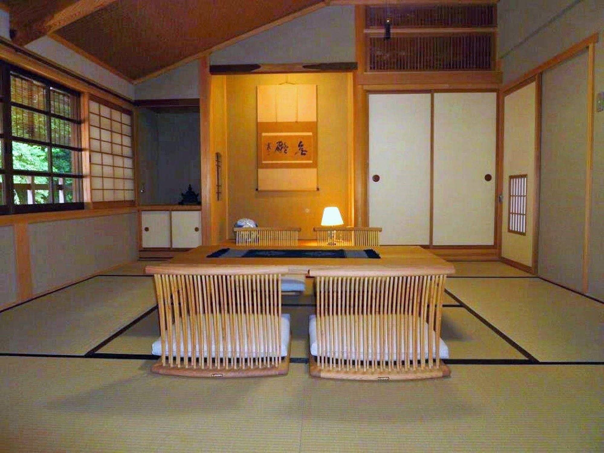 Yuzuriha