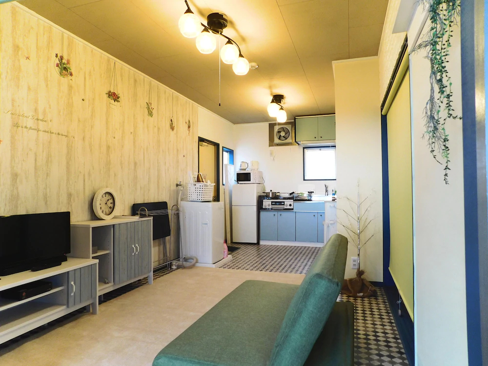 Martians Hotel Hayakawa