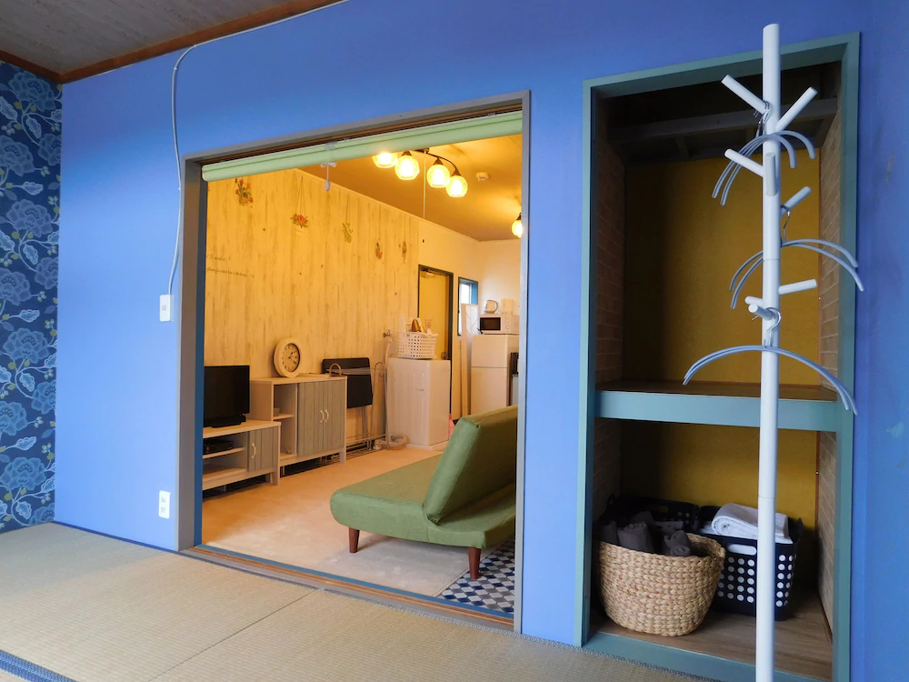 Martians Hotel Hayakawa