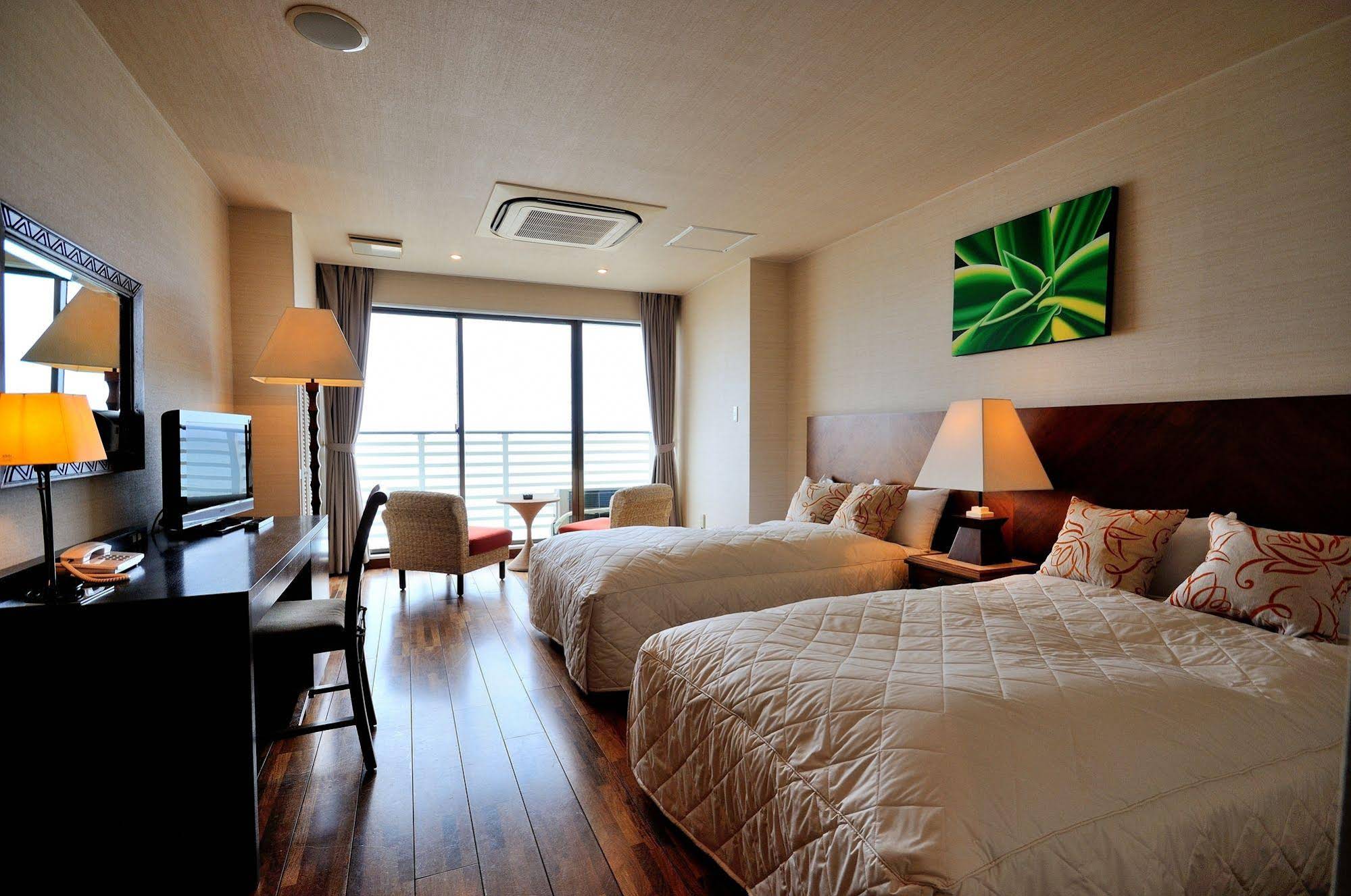 Sayan Terrace Hotel & Resort