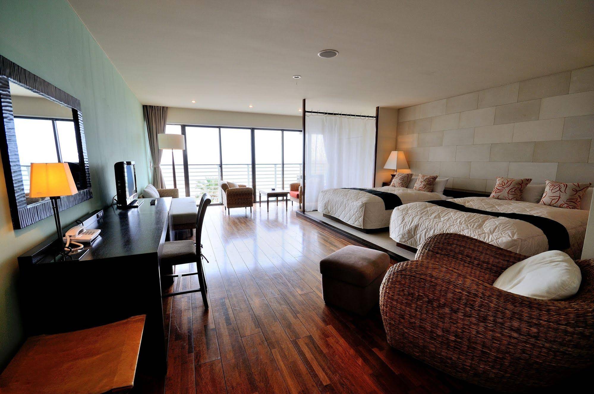 Sayan Terrace Hotel & Resort