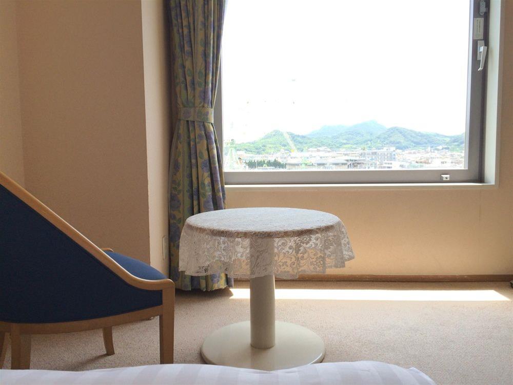 Green Hill Hotel
