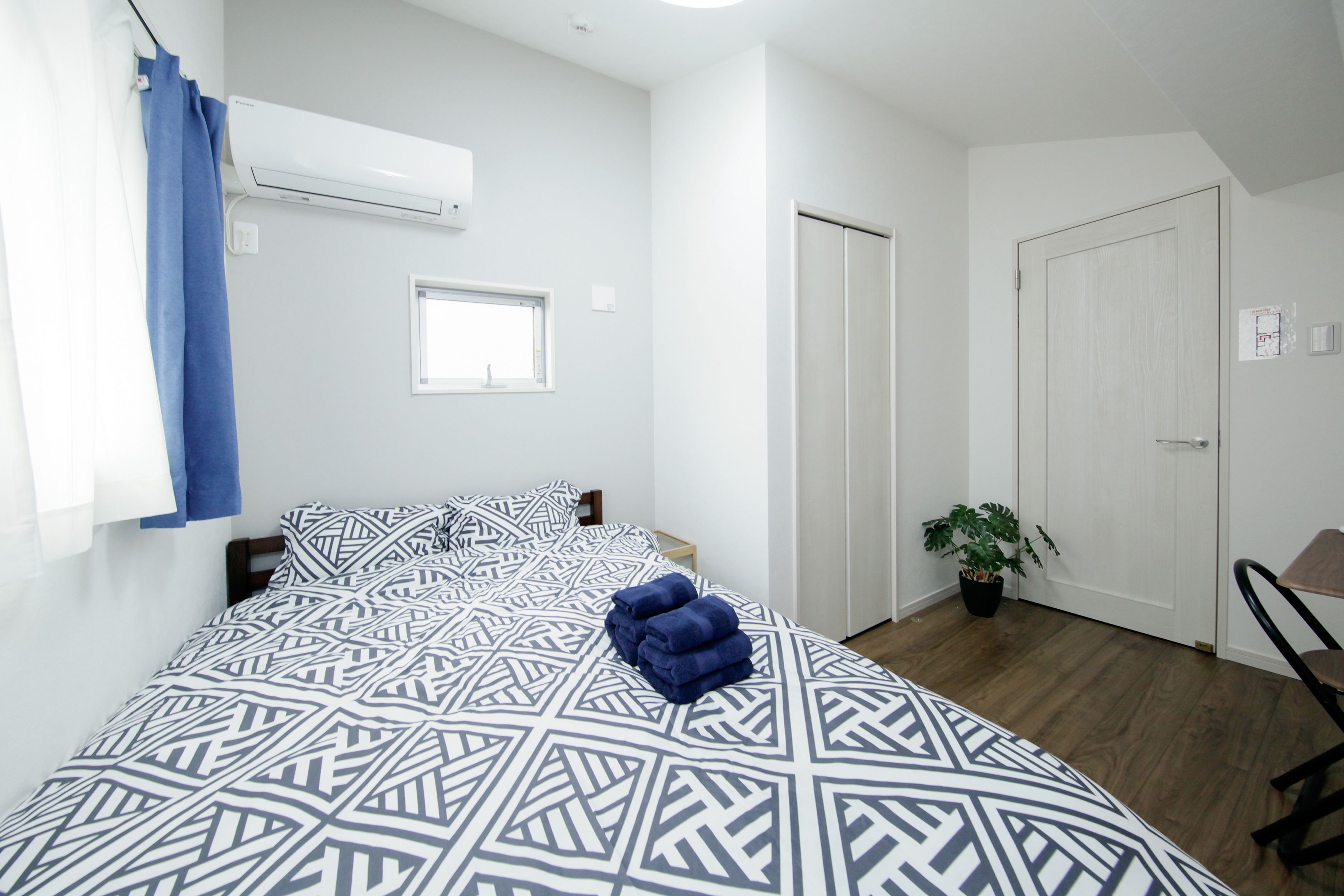 Higashi-Rokugo House WHITE