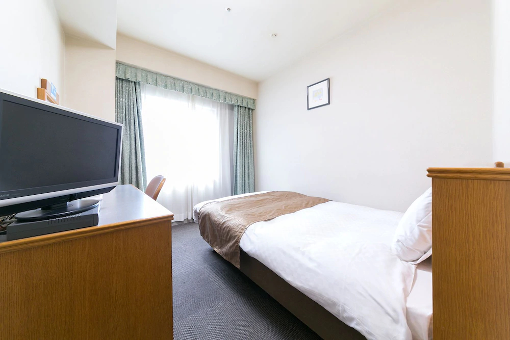 Pearl Hotel Ota