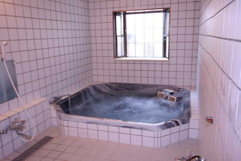Bansuitei Ikoiso Ryokan