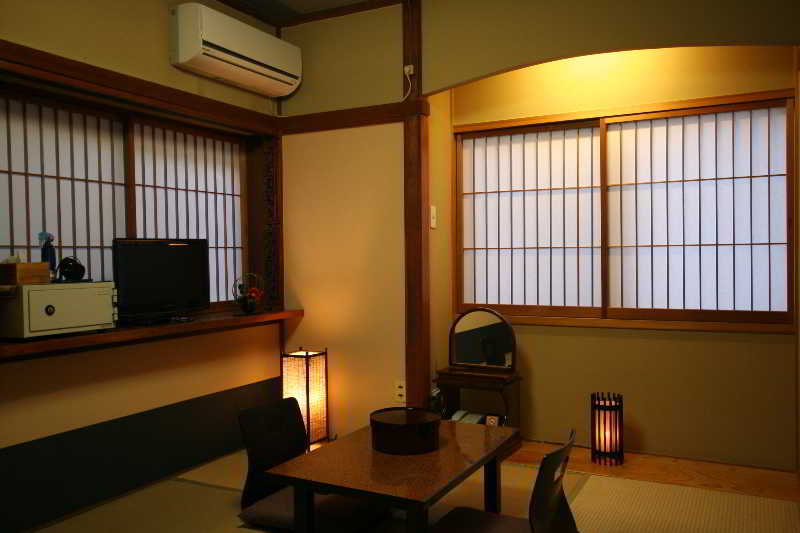 Bansuitei Ikoiso Ryokan