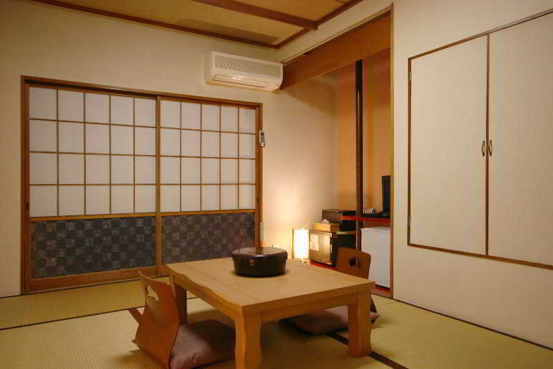 Bansuitei Ikoiso Ryokan