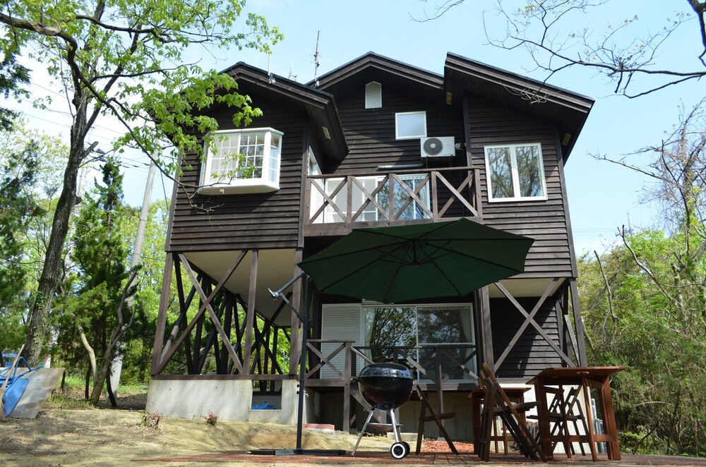 Family Cottage Notoie