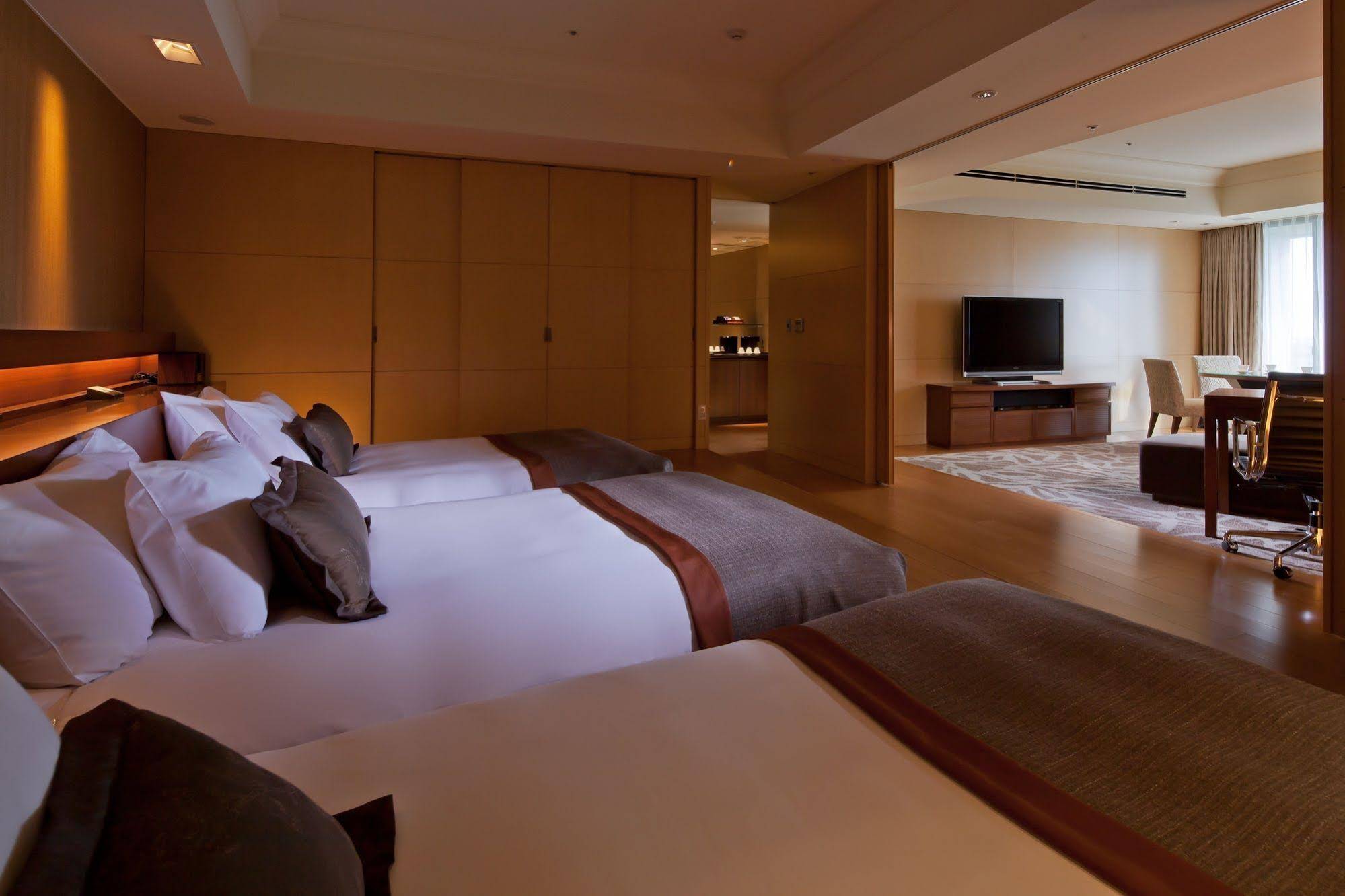 Shima Kanko Hotel The Bay Suites