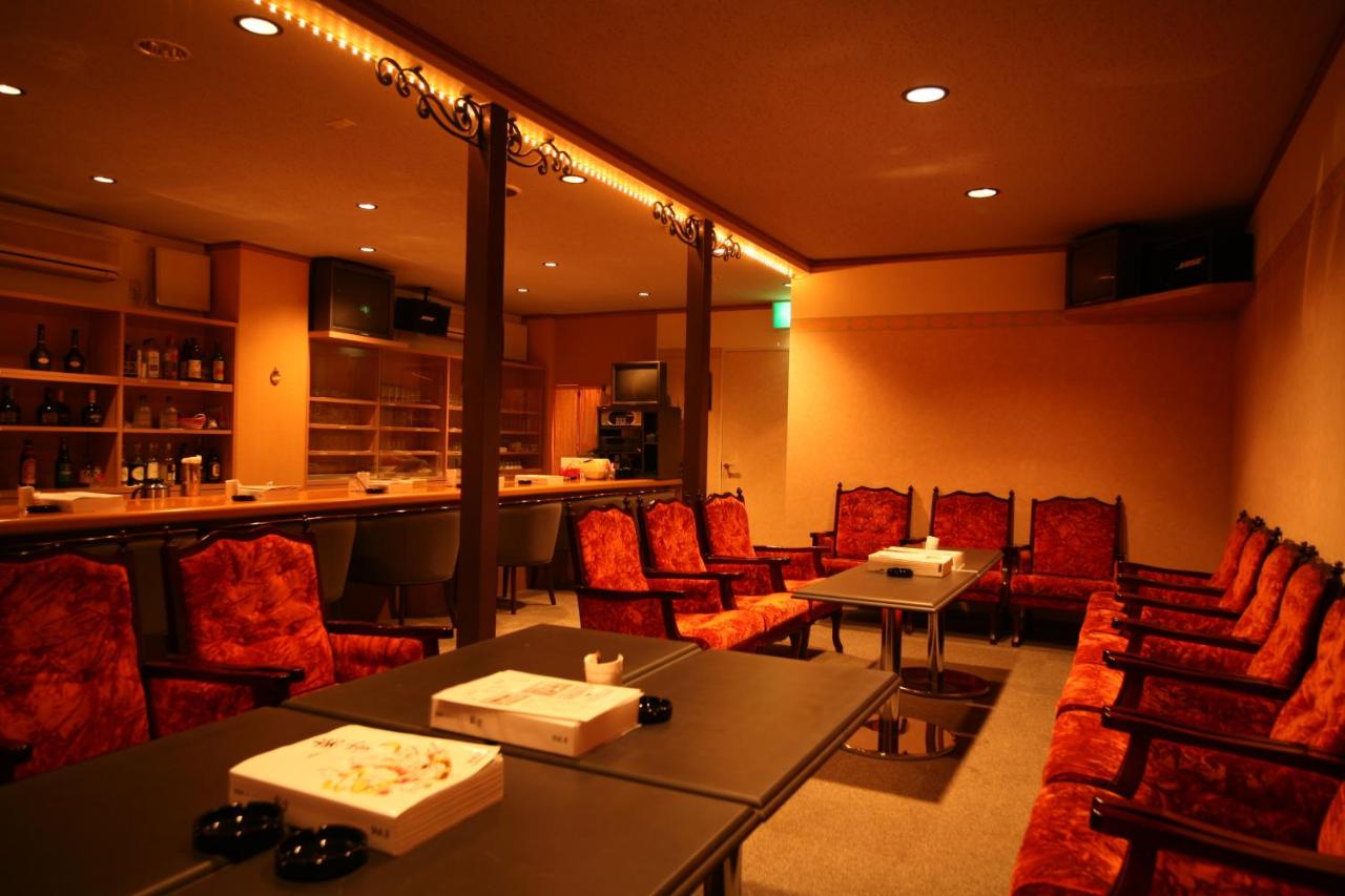 Nanki Shirahama Onsen Shirahamakan