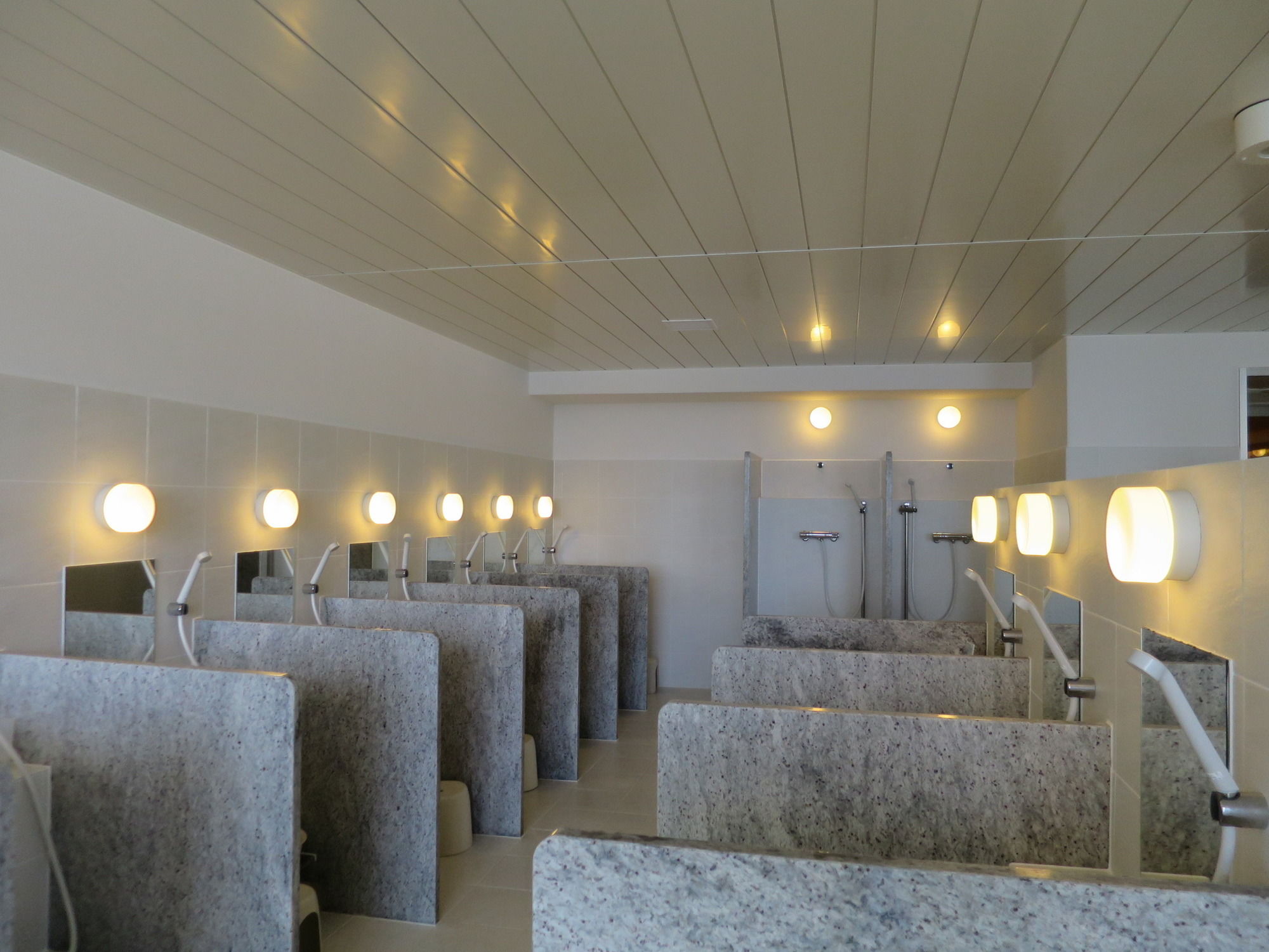 Shiraraso Grand Hotel