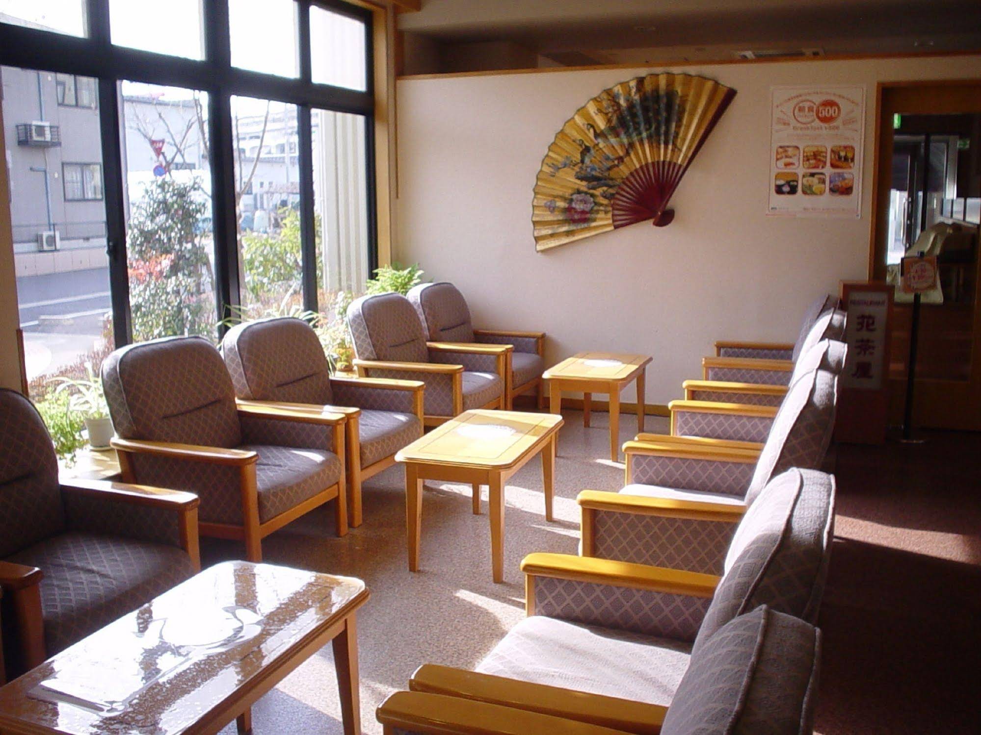 Hotel Route Inn Shin-Shirakawa Eki Higashi