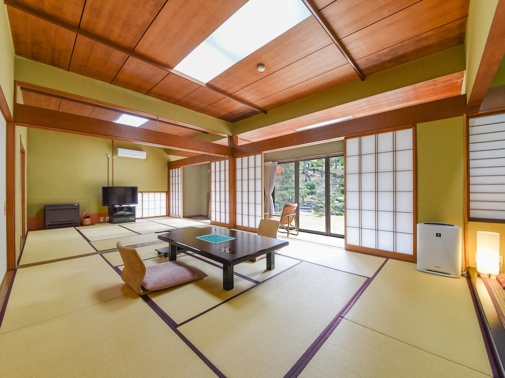 Hotel Hagoromo
