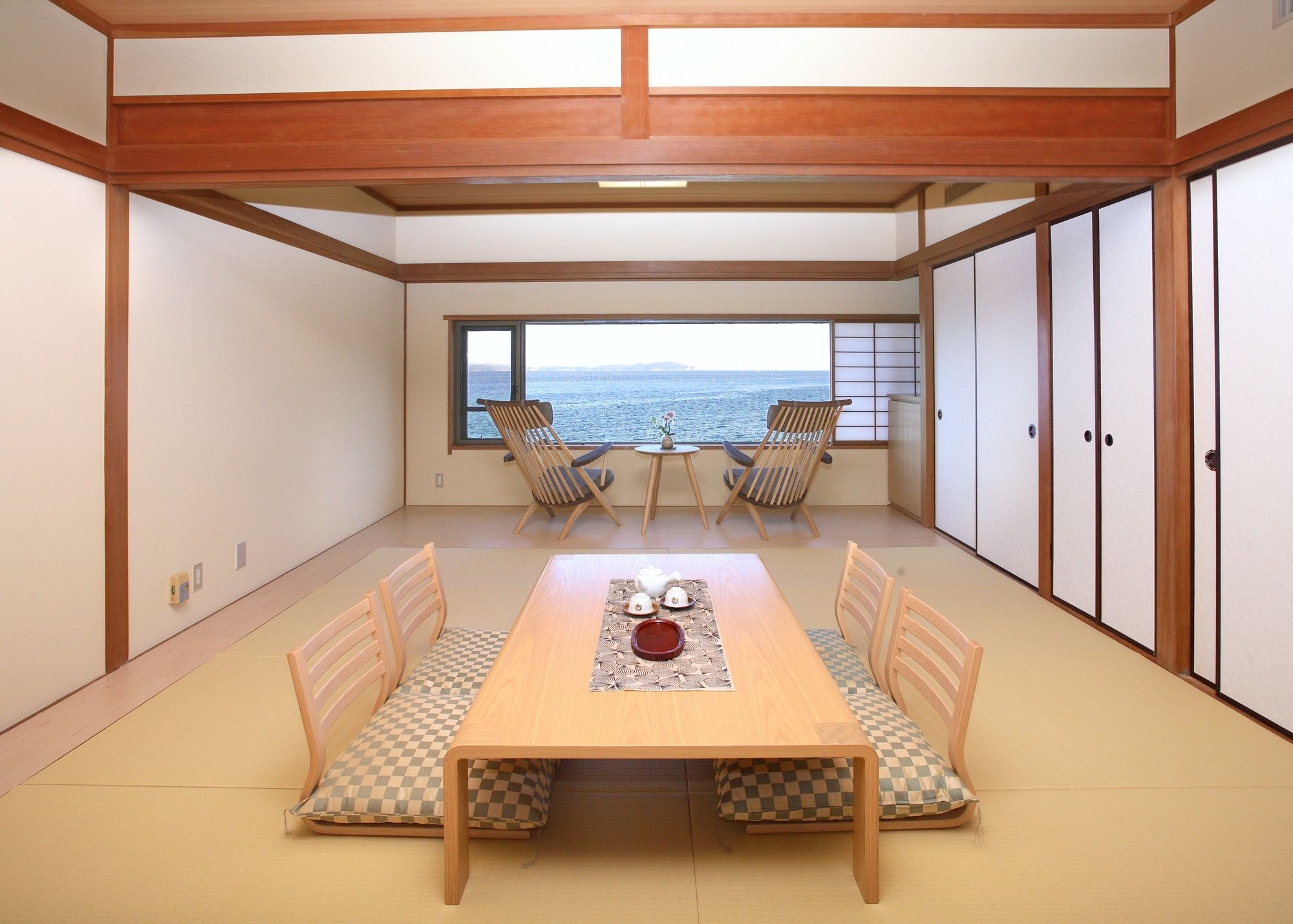 Awaji International The Sun Plaza