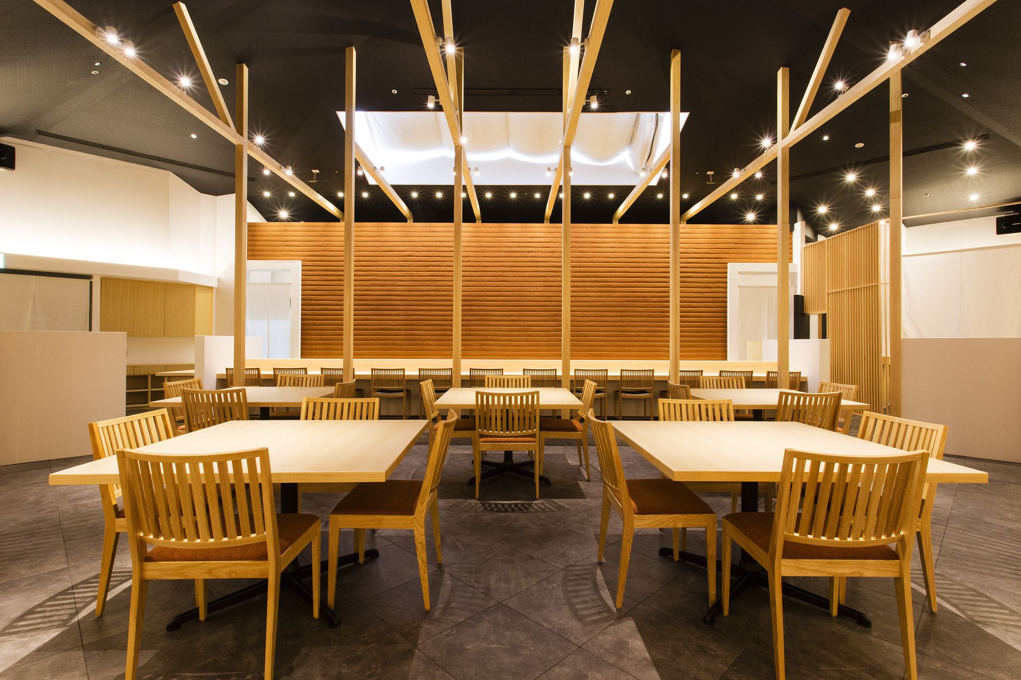 Awaji International The Sun Plaza