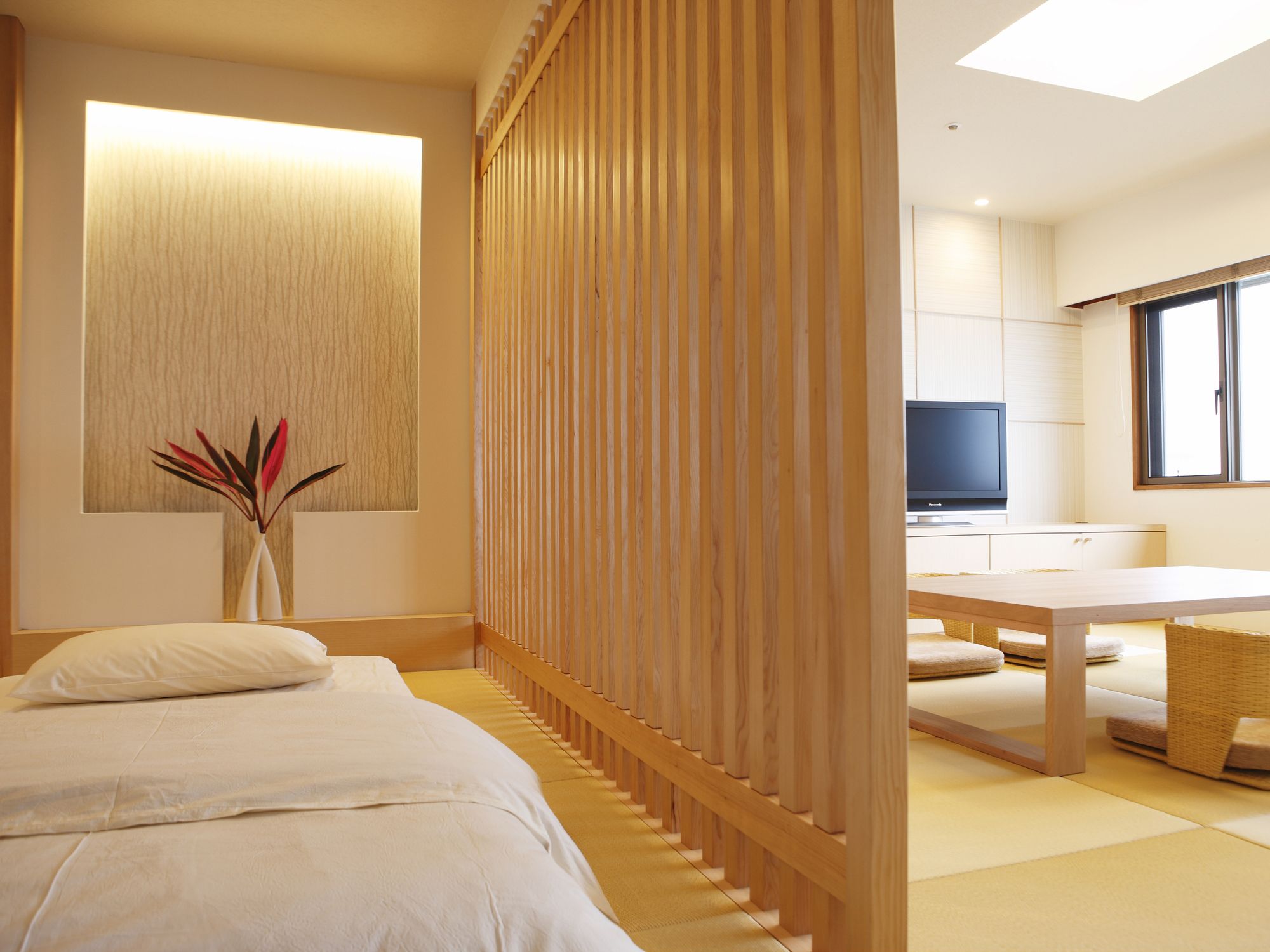 Awaji International The Sun Plaza