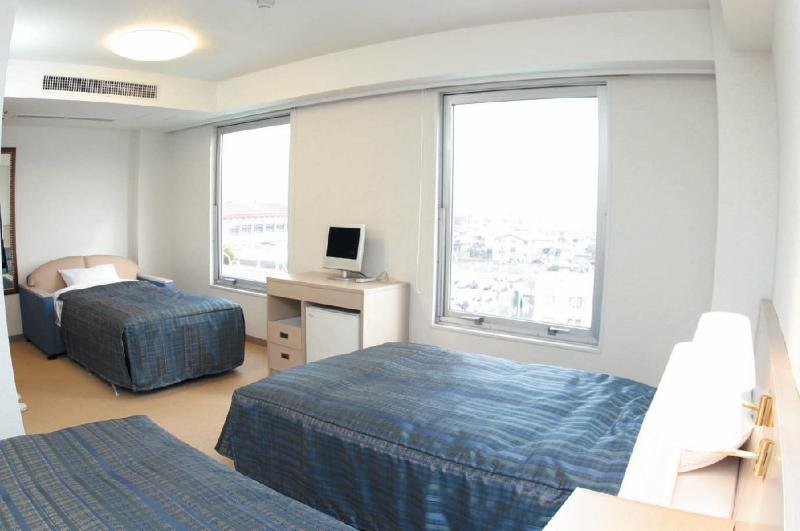 Suwa Lakeside Hotel