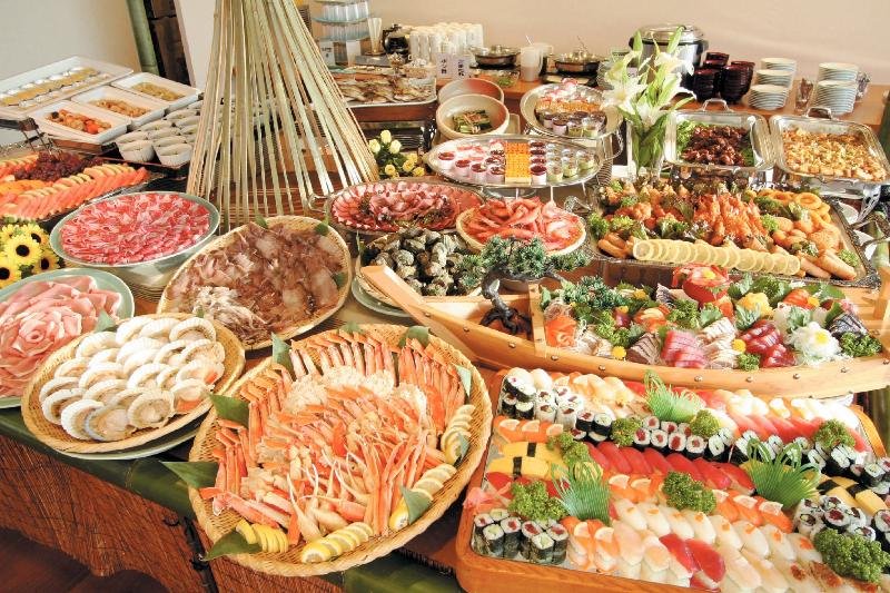 Suwa Lakeside Hotel