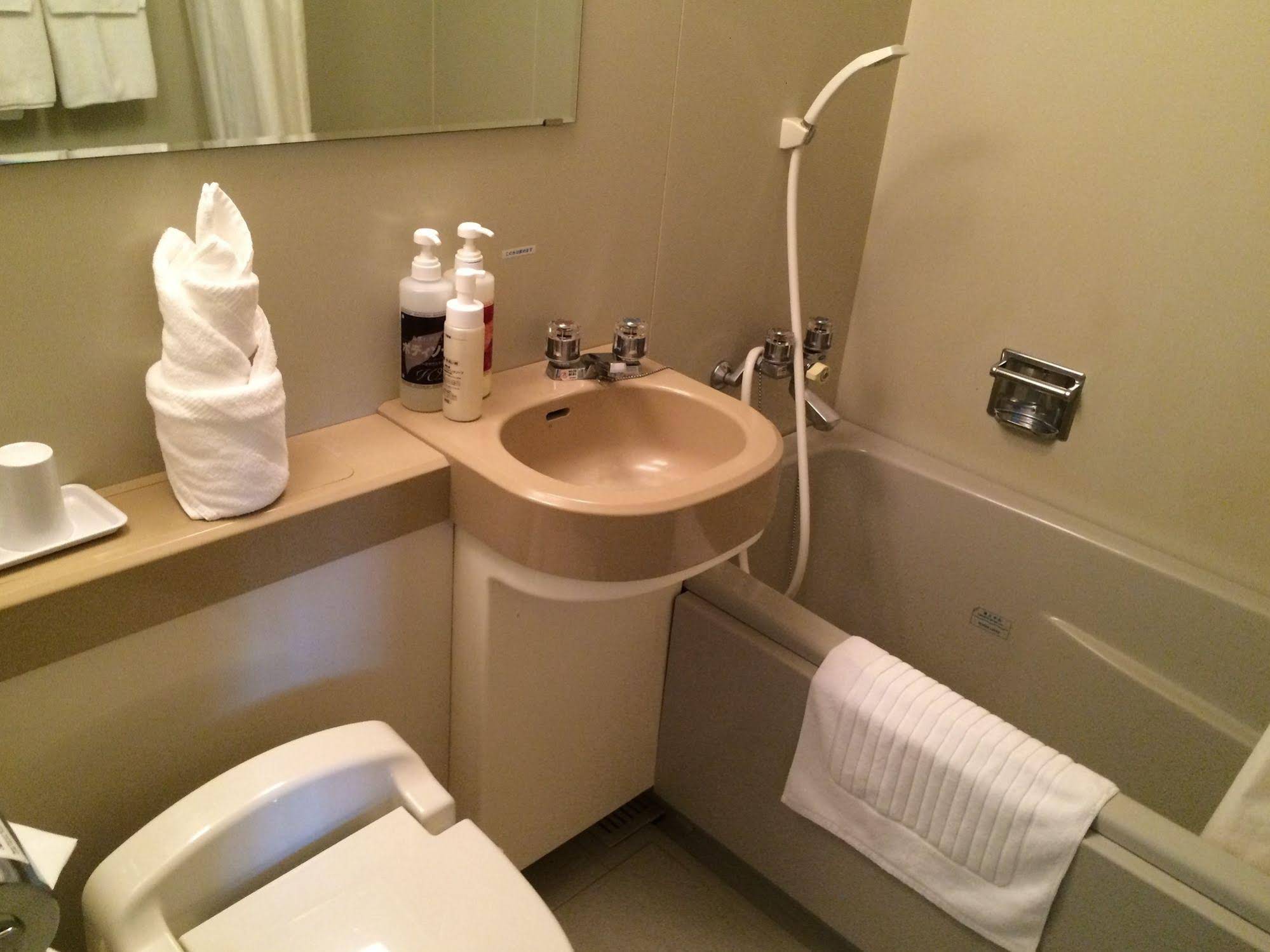 Hotel Crown Hills Takaoka