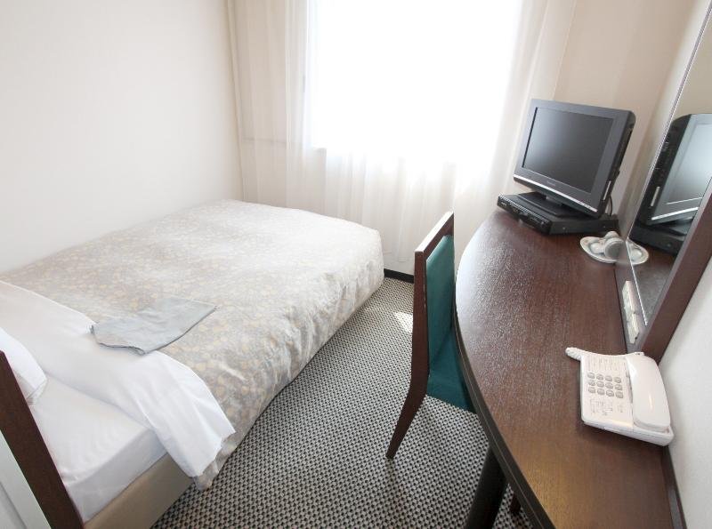Takaoka Manten Hotel Ekimae