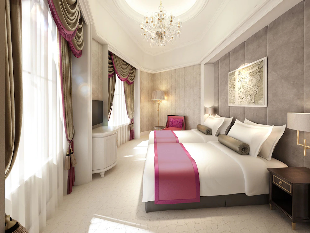 Takarazuka Hotel