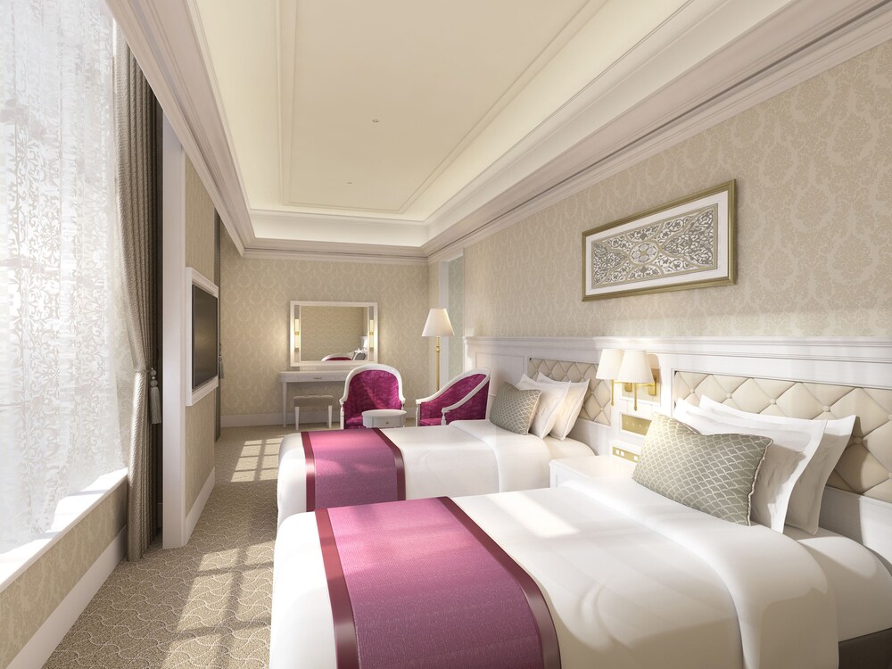 Takarazuka Hotel