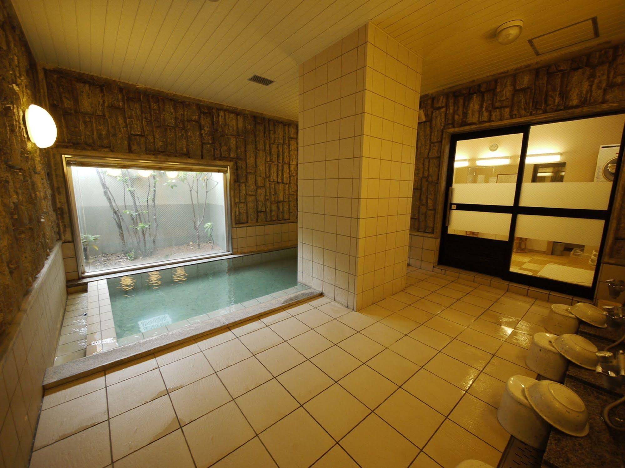 Hotel Route-Inn Honjo Ekiminami