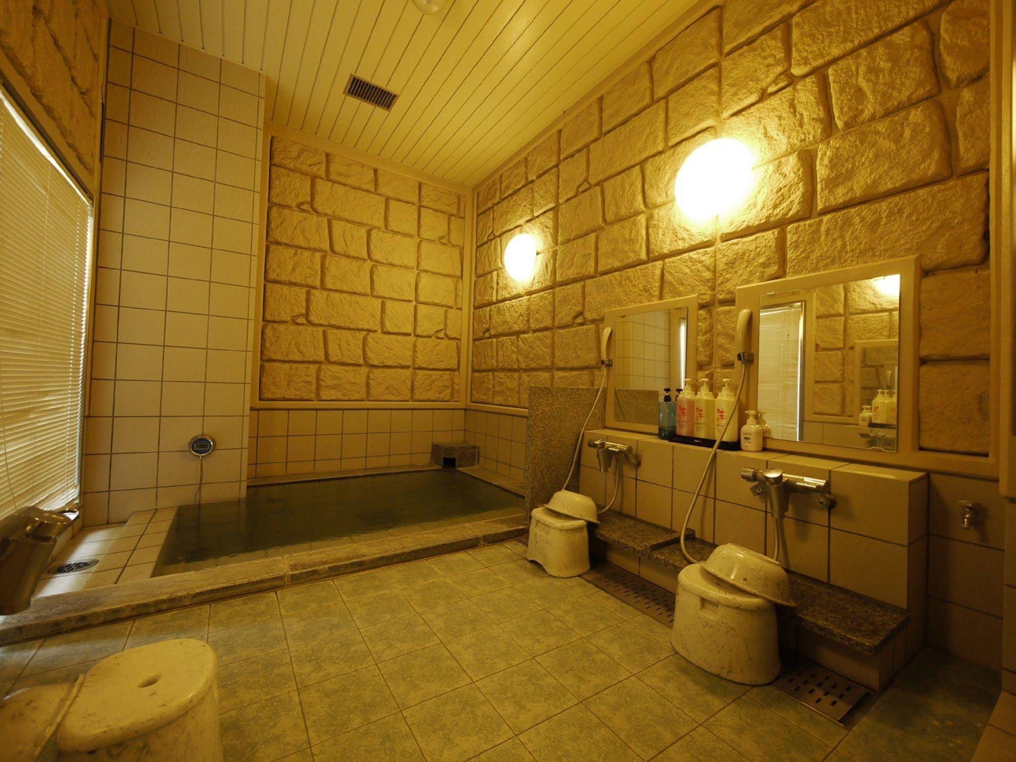 Hotel Route-Inn Honjo Ekiminami