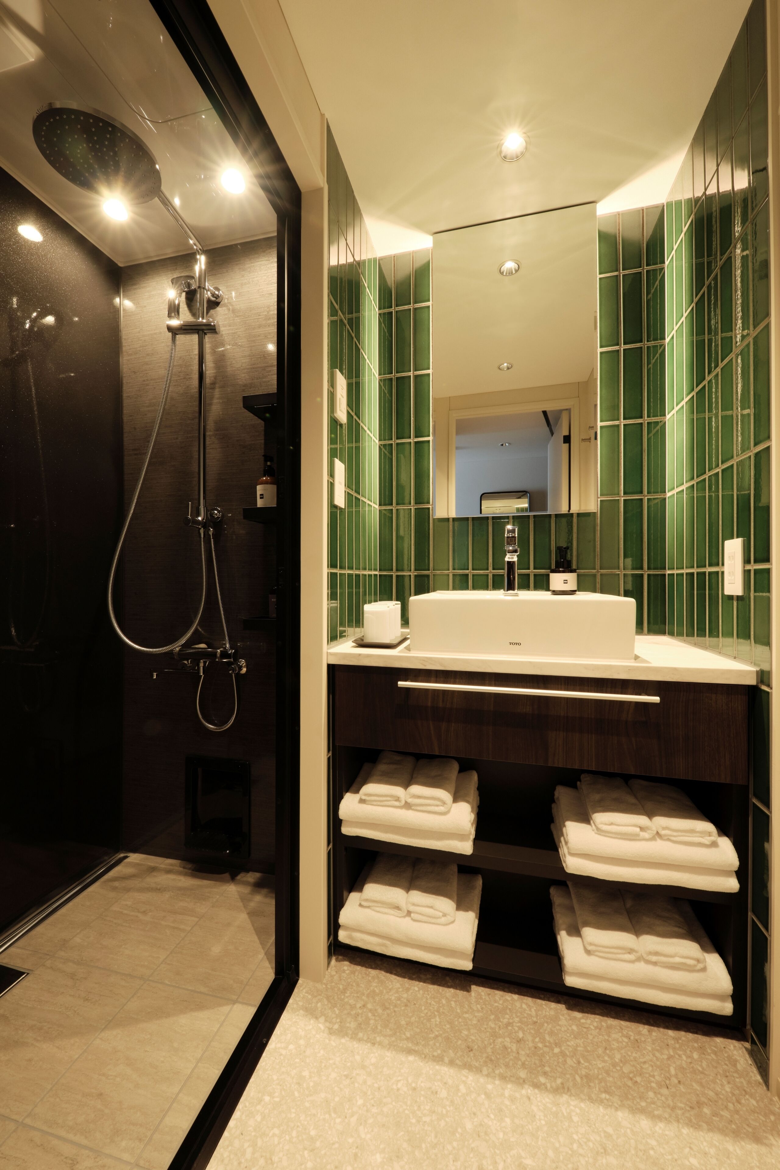 Fav Hotel Hidatakayama East