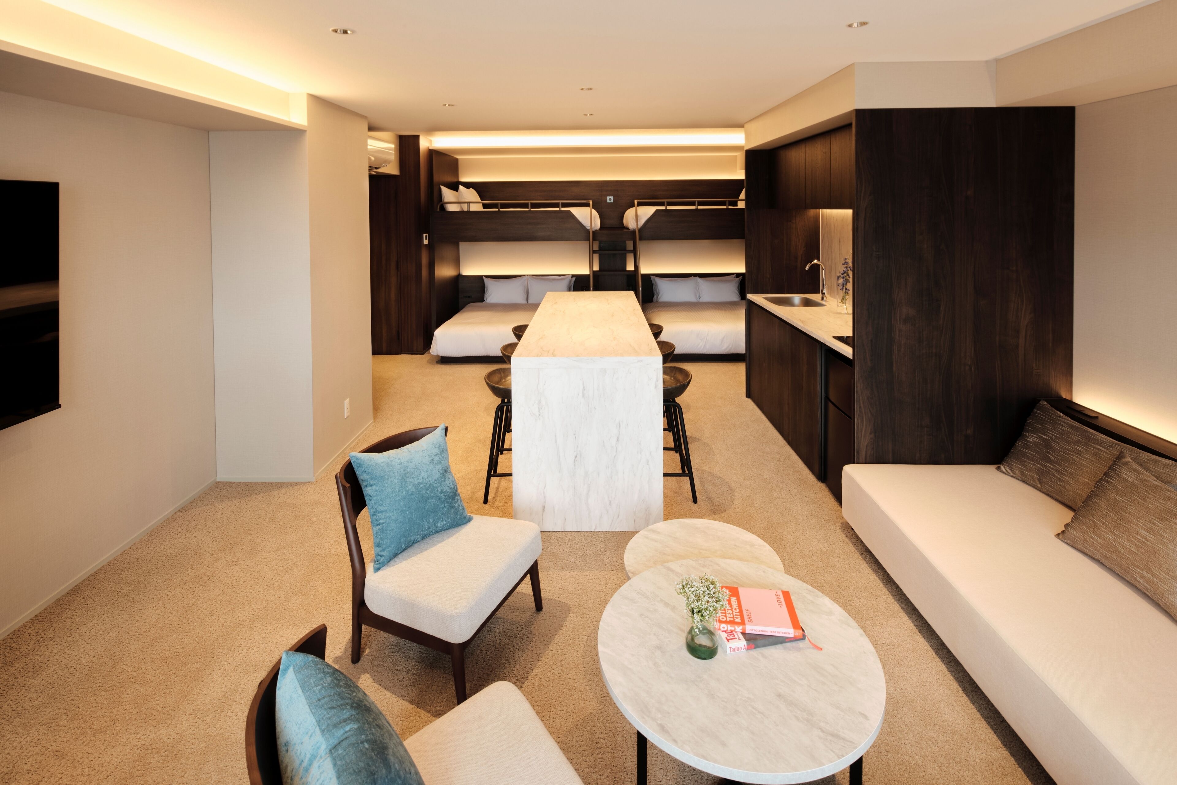 Fav Hotel Hidatakayama East