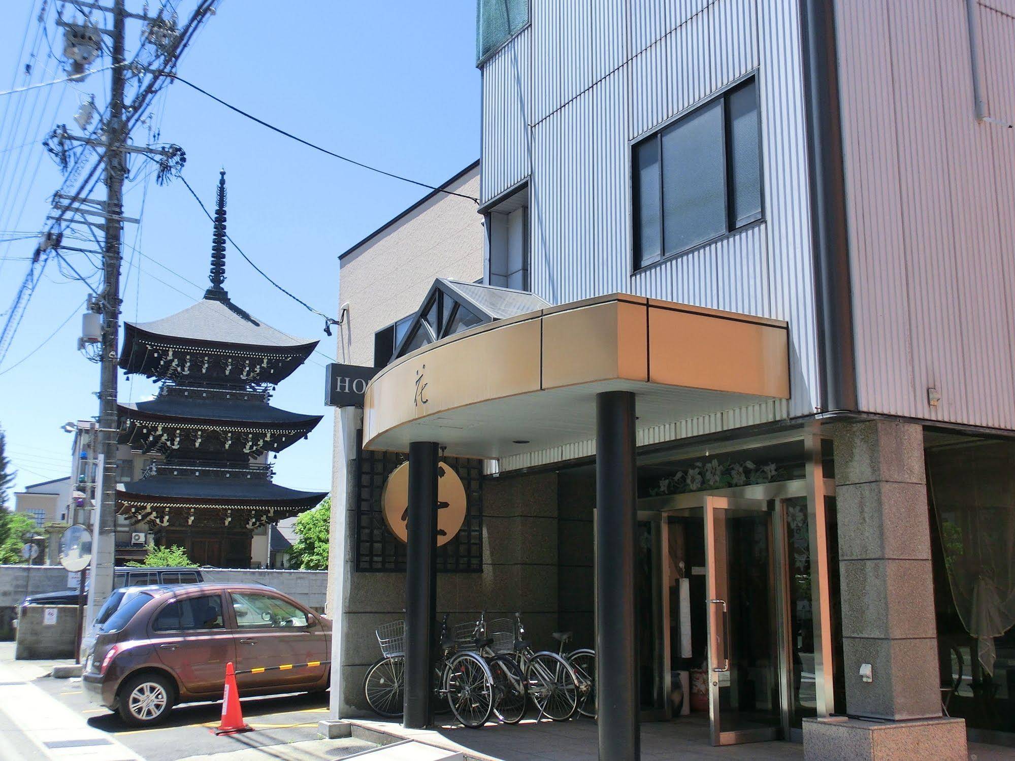 Hana