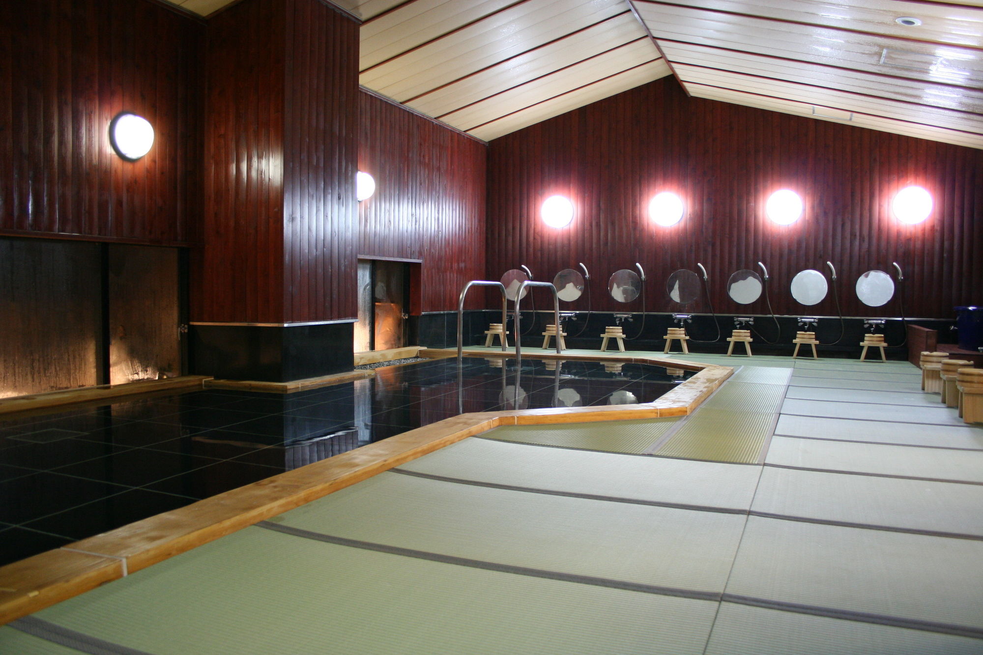 Hida Plaza