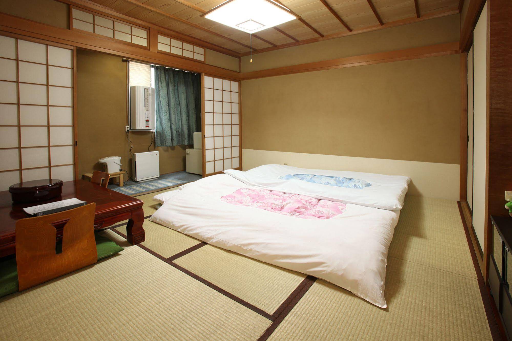 Hotel Acty