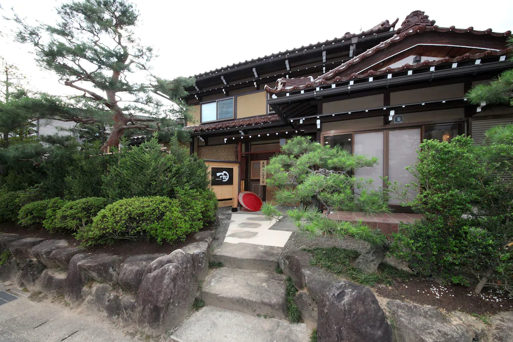 Ichinomatsu Japanese Modern Hotel