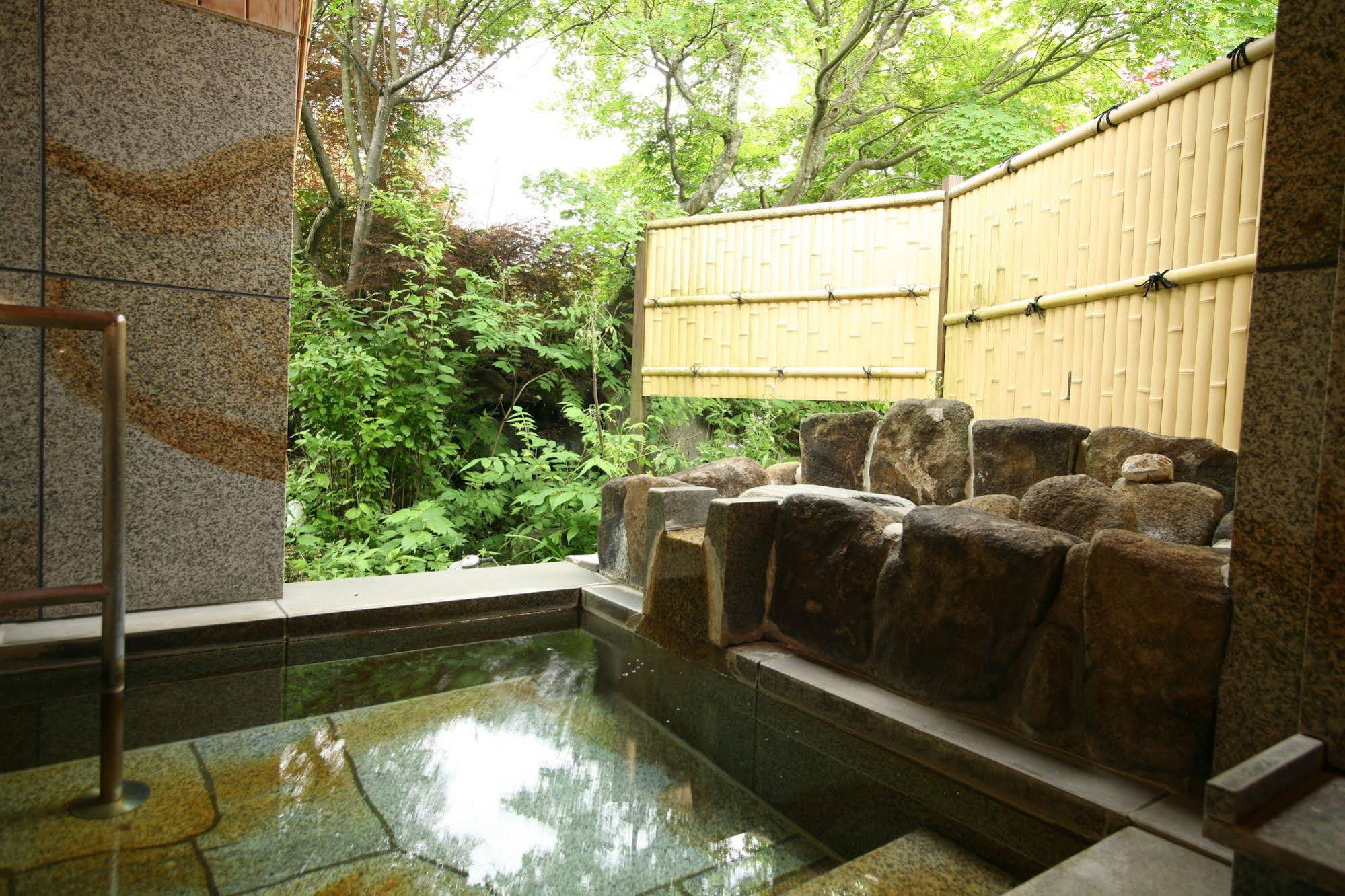 Ryokan Kutsuroginoya Yuu