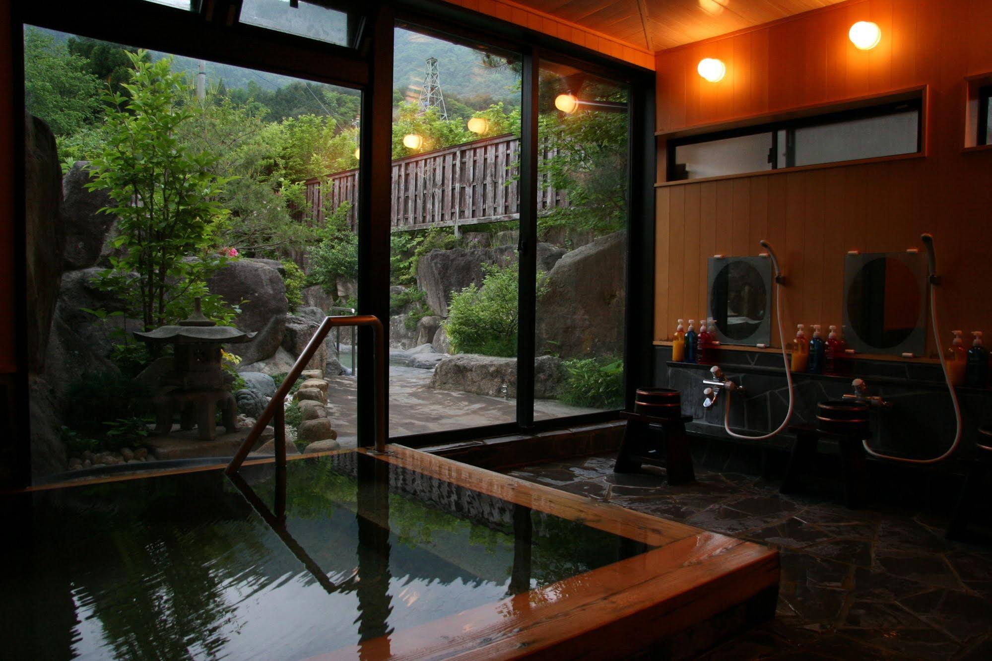Ryokan Kutsuroginoya Yuu
