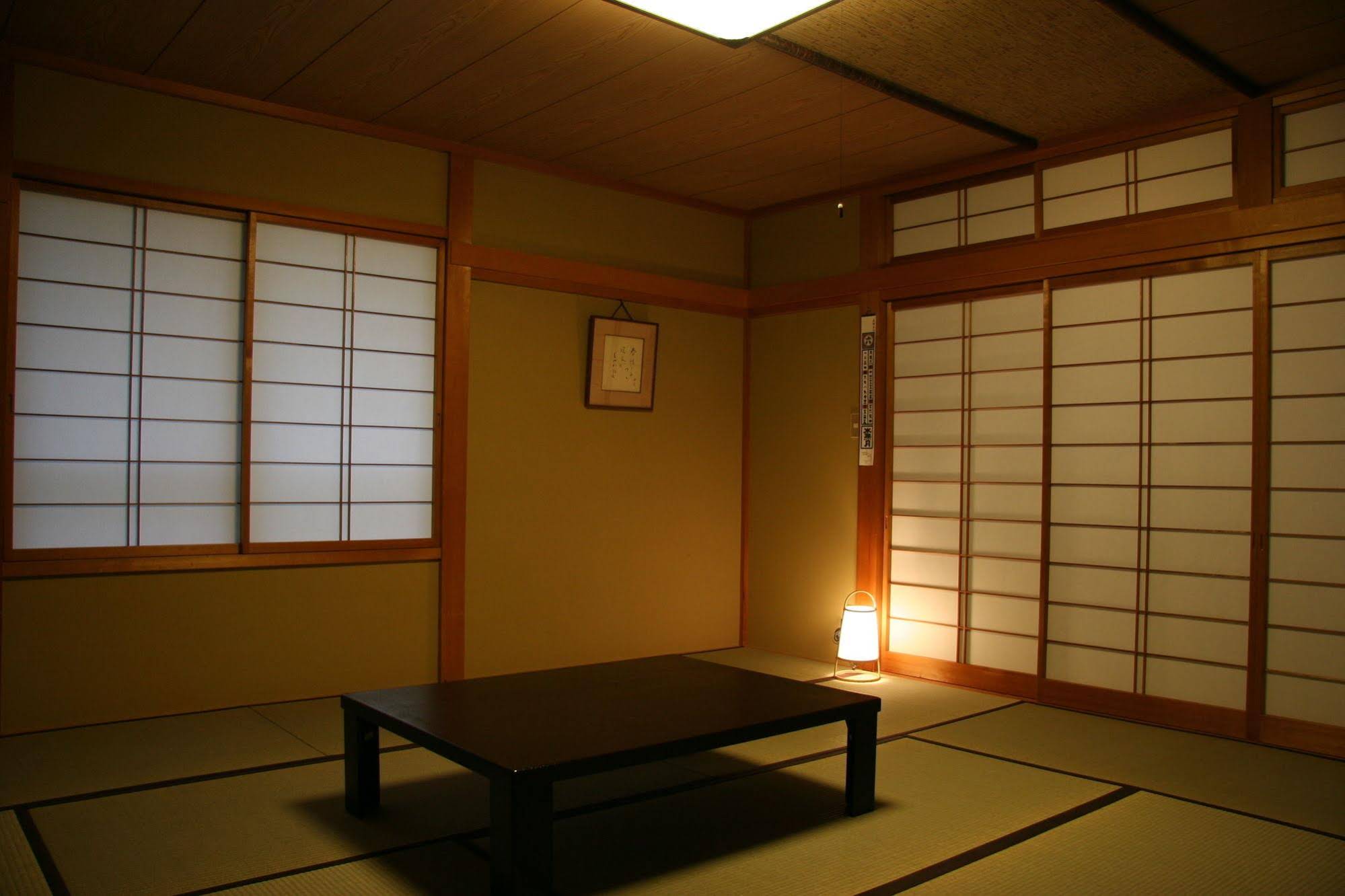 Ryokan Kutsuroginoya Yuu