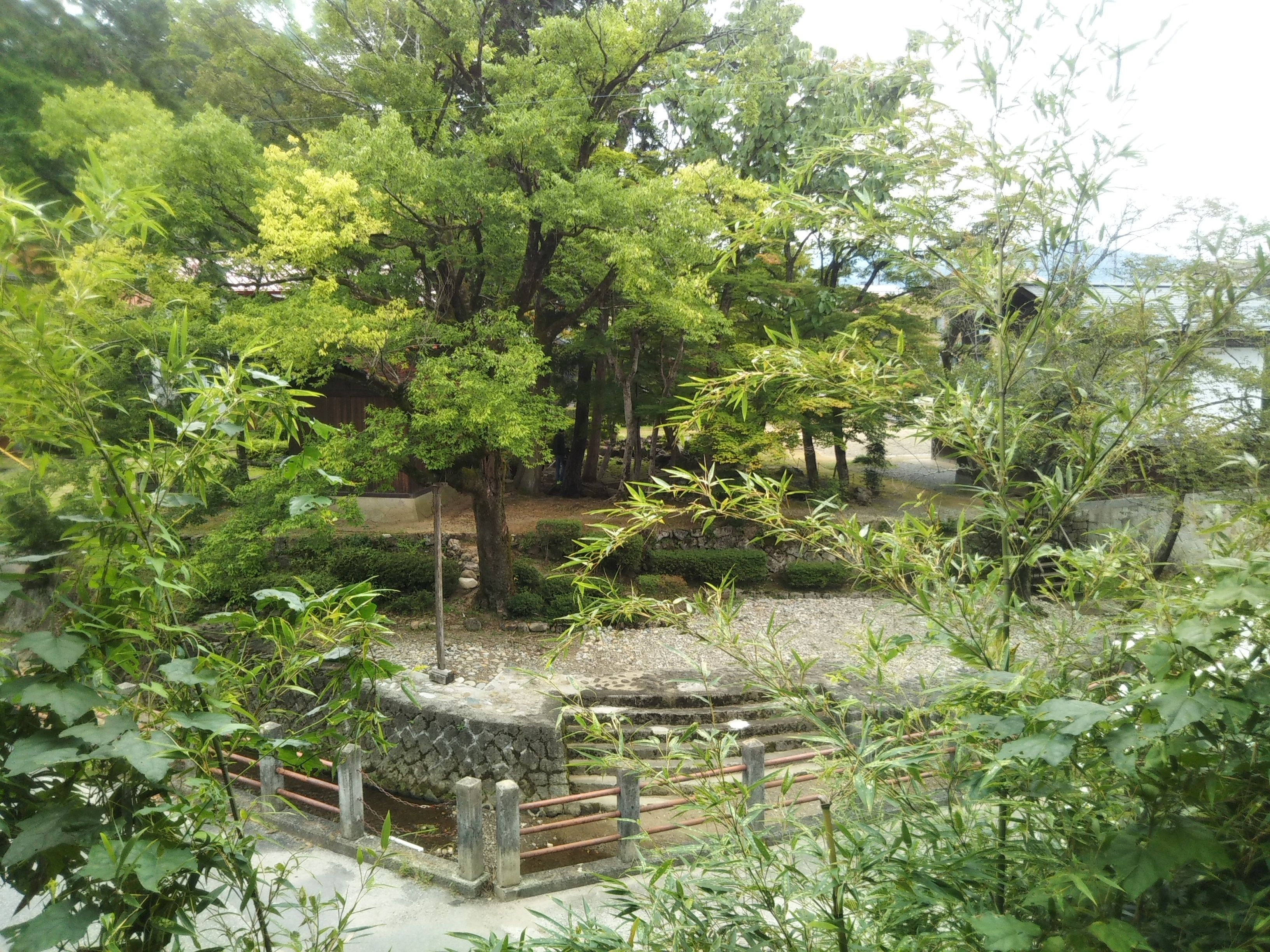 Yuya Takanoyu Bekkan