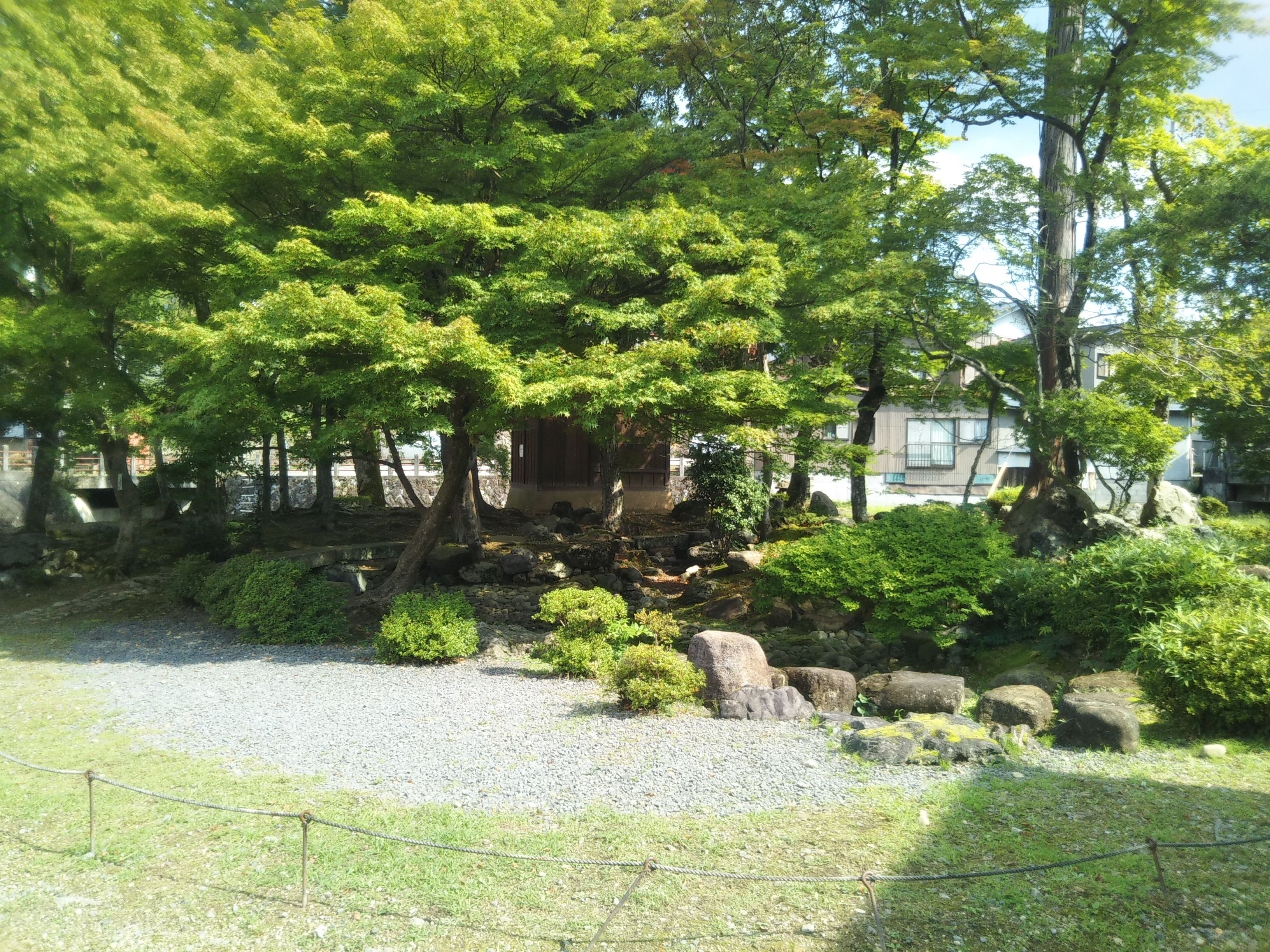 Yuya Takanoyu Bekkan
